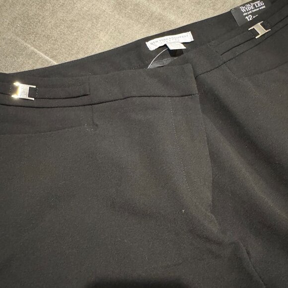 Black wide leg dress pants - Picture 2 of 3